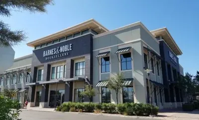 Barnes & Noble, business photo 1